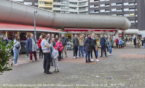 25.10.2025 - Illustrationen und Wall Art mit Katharina Konte und Architekten Herbert Kocht des Marx-Zentrum  
